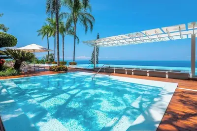 Image de Avalon - 1004 | 3br Luxury Condo with Private Pool
