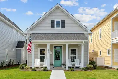 Image de Coastal cottage in beautiful minutes from downtown Beaufort Nc
