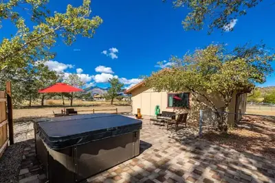 Image de Northern Arizona Cozy Base Camp~Hot Tub