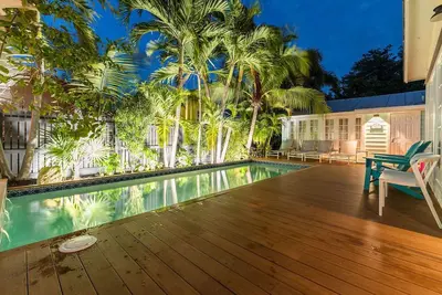 Image de Old Town Key West Compound with Pool, Parking and Privacy One Block Off Duval!