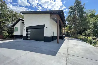 Image de Spacious 3 Bedrooms with 2 King Beds and 2 Bathrooms