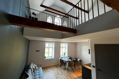 Image de Studio Über 2 Ebenen mit Traumhaften Elbblick