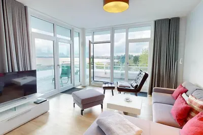 Image de Fantastic penthouse vacation apartment - it couldn't be more beautiful!