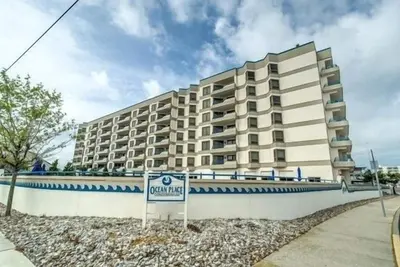 Image de 1 Bedroom Condo at Ocean Place!