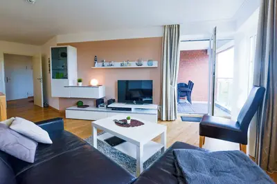 Image de Na63 on the 6th floor - stylish vacation apartment with partial lake view and feel-good ambience