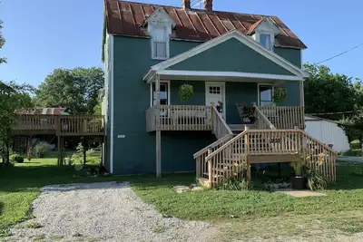 Image de Step Back in Time Near The Missouri River