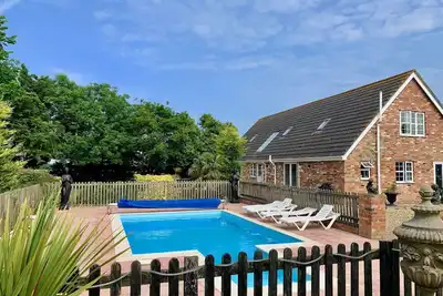 Image de Luxury Holiday Home With Pool - Sleeps 19