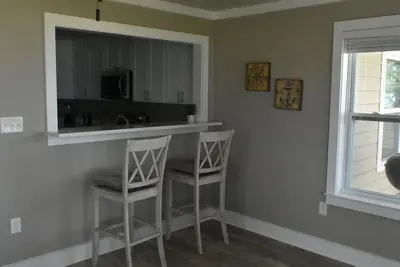 Image de Waterfront house with beautiful views of Perdido Bay facing Florida.