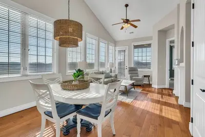 Image de Penthouse Condo minutes from Silver Dollar City!