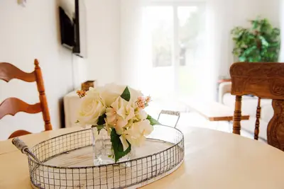 Image de AndersonLane Garden Suite l Beach Access I Kitchen