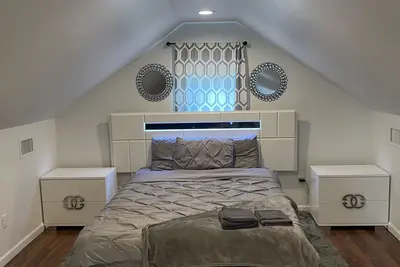 Image de beautiful Modern apartment, close to everything!