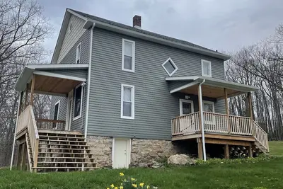 Image de Beautiful 5br home - close to ski resorts!