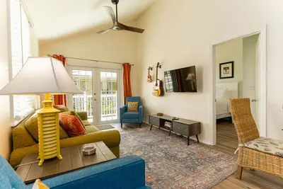 Image de Summer Rates Starting At 200 Per Night! ! ! \nMAI Tai Terrace - Key West