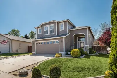Image de Designer Home conveniently located in Reno, Nv