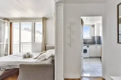 Image de La balcon parisien - Welkeys
