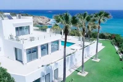 Image de Villa Primera Lina de Mar, Vista Espectacular a un Paso de Ibiza!