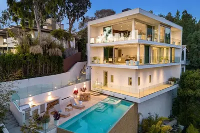 Image de Beverly Grove Modern - Modern Estate w/ Japanese Garden & La Views