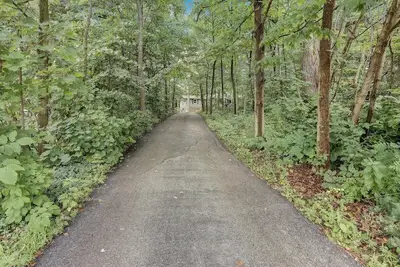 Image de W194s-Racine · Muskego Hideaway on 2 Acre Lot