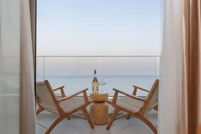 Image de \"Kales 2\" Sea View Suites