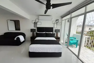 Image de Montego Gardens - Queens Drive Studio