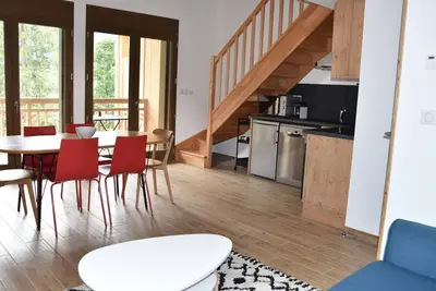 Image de Appartement moderne Ă Pralognan-la-Vanoise, proche des loisirs, balcon et garage inclus