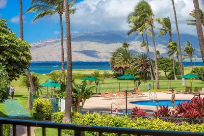 Image de Luana Kai #C-203 Fully Renovated, Full A\/C, Ocean, pool & courtyard views!