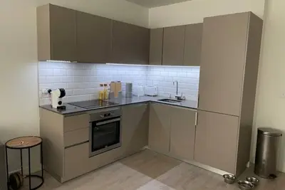 Image de Stylish 1 bed apartment with sun terrace and gym