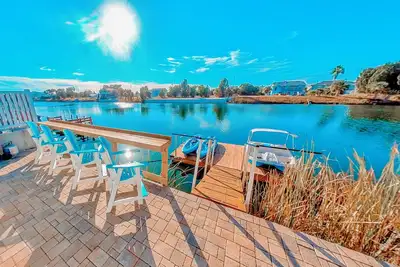 Image de Waterfront Home - GameRoom \/ Saltwater Pool \/ Tropical Sunsets \/ Fish \/ Swim