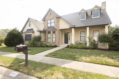 Image de Beautiful family home close to Mu football stadium