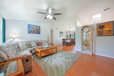 Image de Port Charlotte home, a few minutes to everything