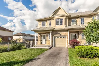Image de Globalstay. Unique 3br 2. 5ba Townhome. Hot Tub, Sauna, Gym, Bbq