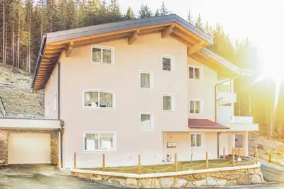 Image de Superbe appartement à Schmirn avec WiFi