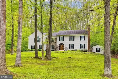 8-Bedroom Luxury Home in Baltimore County