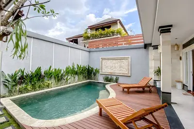 Image de 3 Bedroom Pool Villa at Banasan Berawa