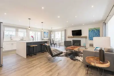 Image de Cottage with Private Beach Access and Newly-Built Indoor Sauna #Strtt-2025-092