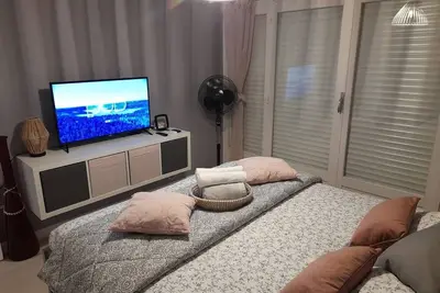 Image de Bel Appartement en plein centre, à 100 mètres de la plage