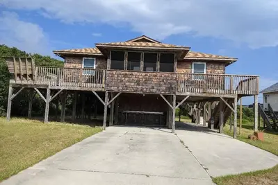 Image de Kitty Hawk Corner Cottage 2 blocks from the beach!