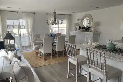 Image de Surfside Cottage