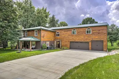 Image de Updated Buckeye Lake Retreat w/ Game Room!