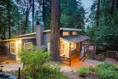 Image de Amazing cottage with private hot tub - dog-friendly, fireplace & washer/dryer
