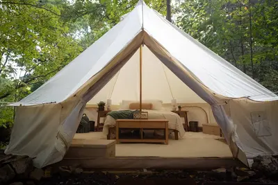 Image de Cozy campsite with creek access!