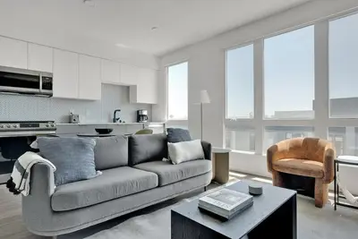 Image de Chic Emeryville Studio w/ Pool, Gym & W/D, walk to Safeway, by Blueground