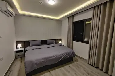 Image de chambre de luxe 44 m proche du centre ville et de tous les services
