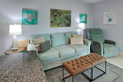Image de Pet-Friendly Condo, Near Beach with Pool