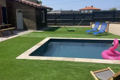 Image de A 10km de la place du Capitole - Charmante maison piscine - idéale famille \/amis