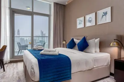 Image de Vacay Lettings - Lux studio in Business Bay with great canal view