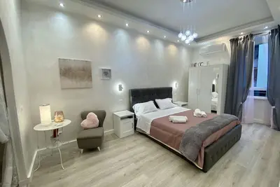 Image de Very bright apartment near the Colosseum, metro A two minutes walk away