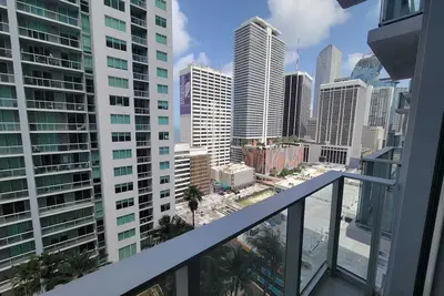 Image de Cozy and Modern Downtown Studio Free Parking