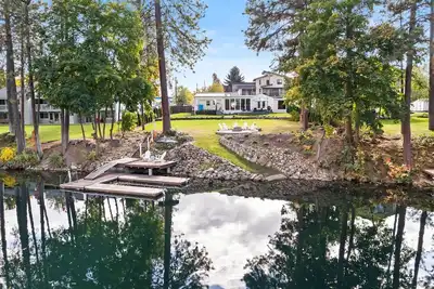 Image de Modern Waterfront w/ Private Dock+ Fire Pit+ Bbq+ King Bed