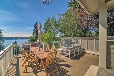 Image de Spacious Lake Stevens Home w/ Fire Pit, Patio